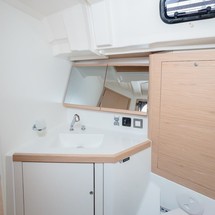 Beneteau Oceanis 46