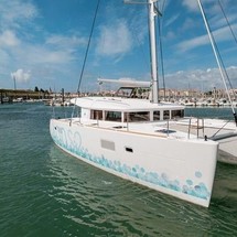 Lagoon 400 S2
