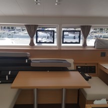 Lagoon 400 S2