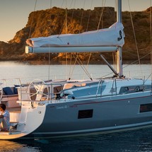 Beneteau Oceanis 46