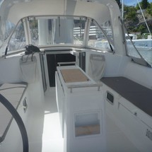 Beneteau Oceanis 38