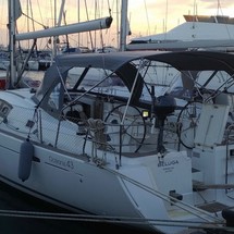 Beneteau Oceanis 43