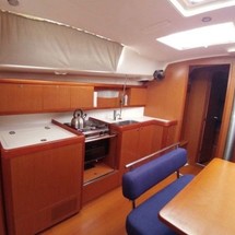 Beneteau Oceanis 43