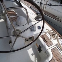Beneteau Oceanis 43
