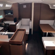 Jeanneau Sun Odyssey 410
