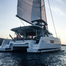 Fountaine Pajot Astréa 42