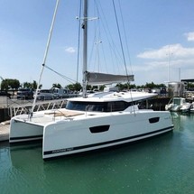 Fountaine Pajot Astréa 42