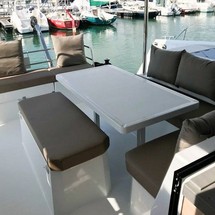 Fountaine Pajot Astréa 42