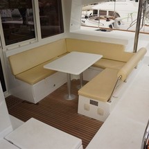 Lagoon 400 S2