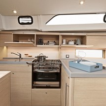 Beneteau Oceanis 46