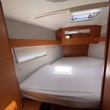 Dufour 390