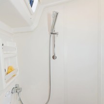 Hanse 385