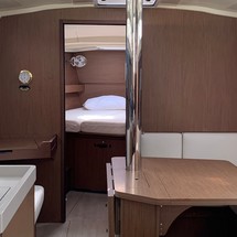 Beneteau Oceanis 41.1