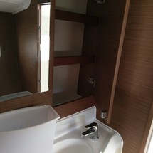Lagoon 380 S2