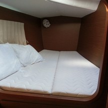 Lagoon 380 S2