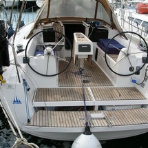 Dufour 350