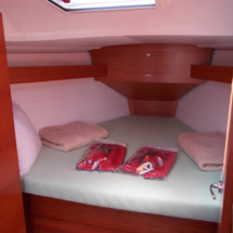 Dufour 350