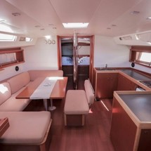 Beneteau Oceanis 48