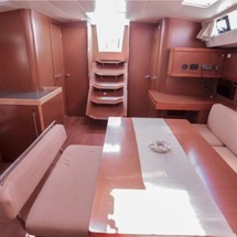 Beneteau Oceanis 48