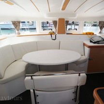 Lagoon 380 S2
