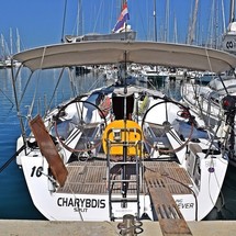 Beneteau First 45