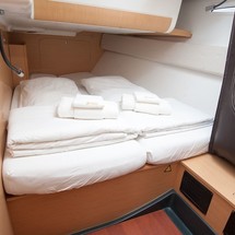 Beneteau First 45