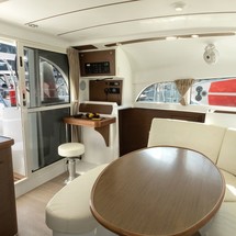 Lagoon 380 S2