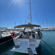 Dufour 360