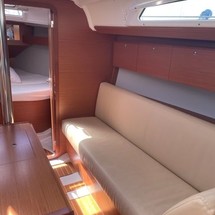 Dufour 360