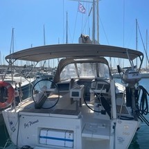 Dufour 360