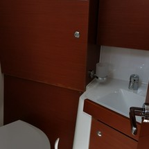 Beneteau Oceanis 38
