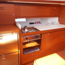 Dufour 382