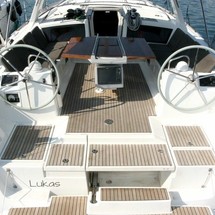Beneteau Oceanis 48