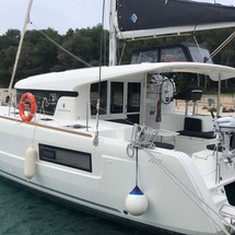 Lagoon 40