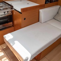 Jeanneau Sun Odyssey 410