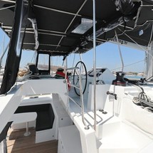 Lagoon 450 F