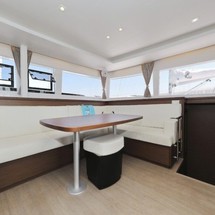 Lagoon 450 F