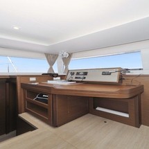 Lagoon 450 F