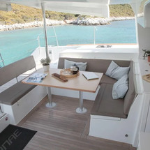 Lagoon 450