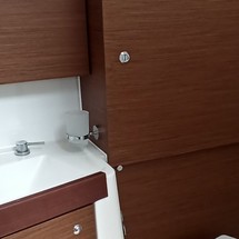 Beneteau Oceanis 38.1