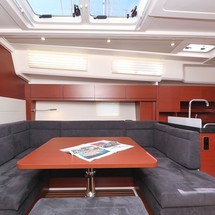 Hanse 458