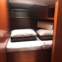 Beneteau Oceanis 46