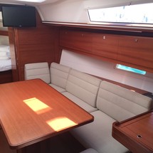 Dufour 382