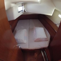 Beneteau Oceanis 46