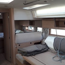 Beneteau Oceanis 51.1