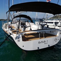 Bavaria 44