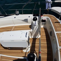 Bavaria 44