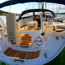 Bavaria 44