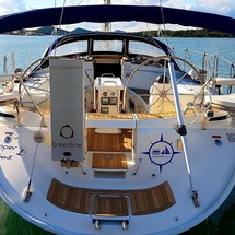 Bavaria 44