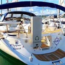 Bavaria 44